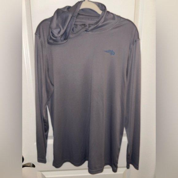 reel life Other - Reel Life “raised on the water” Gray Long Sleeve Rash Guard/Fishing Shirt